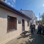 b3 (17) Easy Resize.com