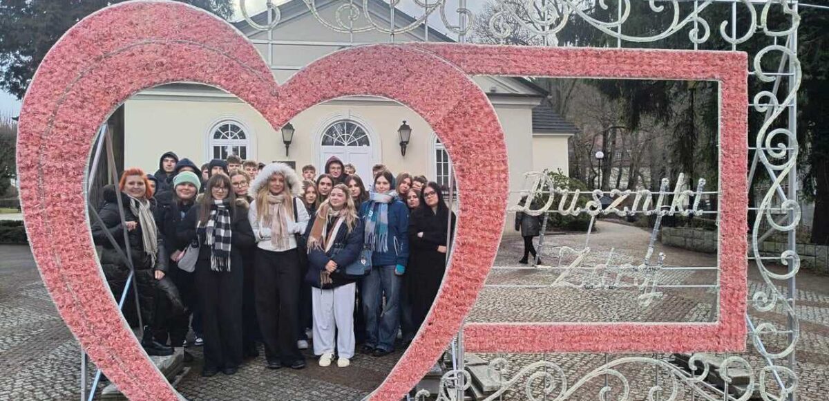 0034554d 2e02 4ae1 8a31 30a5e149f6ca Easy Resize.com